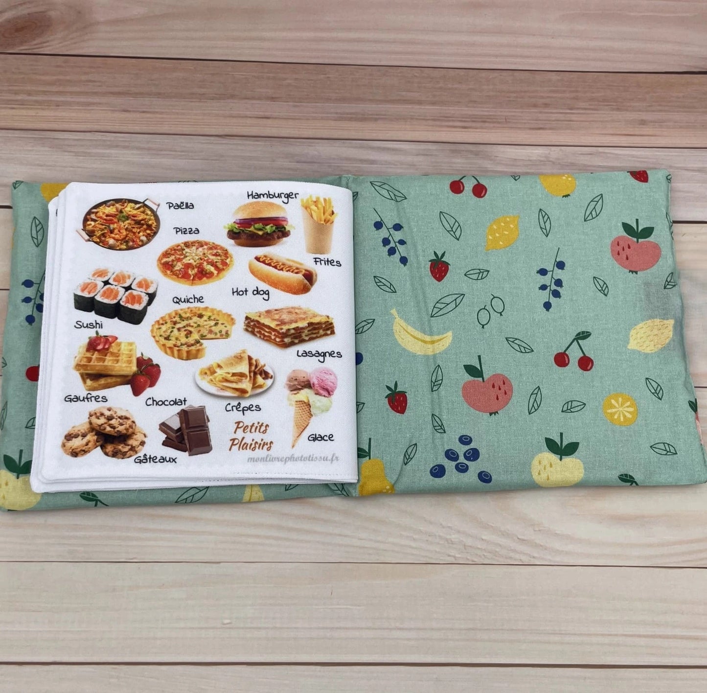 livre d'éveil bébé apprentissage repas